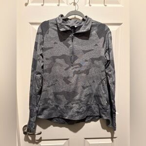 Mondetta Gray Patterned Quarter-Zip Top